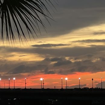 Courtyard by Marriott Charleston Waterfront - Taken at Sunset from the hotel Courtyard. - Hotels Near Me - Charleston, South Carolina Courtyard by Marriott Charleston Waterfront - Taken at Sunset from the hotel Courtyard. - Hotels Near Me - Charleston, South Carolina