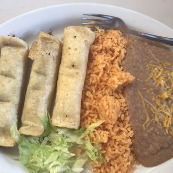 El Poko Loko Mexican Cafe - #16 flautas - Mexican Near Me - Clinton, Oklahoma El Poko Loko Mexican Cafe - #16 flautas - Mexican Near Me - Clinton, Oklahoma
