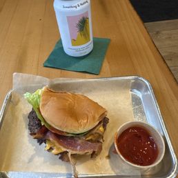 #1 Classic Burger #1 Classic Burger