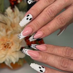 Posh Nails & Spa