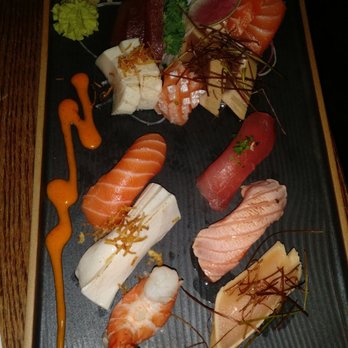 Kibo Sushi - Sashimi and sushi combo - Japanese Near Me - Toronto, Ontario Kibo Sushi - Sashimi and sushi combo - Japanese Near Me - Toronto, Ontario