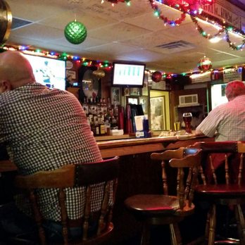 Kit Kat Klub - Bar view. Fun spot - Dive Bars Near Me - Macomb, Michigan
