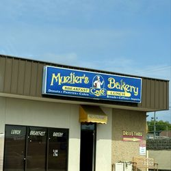 Mueller's Bistro & Bakery