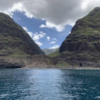 Holoholo Charters - Part of the Napali - I believe this shot was of the entrance where the helicopter in the first Jurassic Park movie flew into at the start - Boating Near Me - Eleele, Hawaii