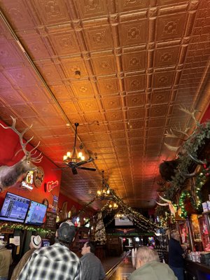 Matt's Saloon by null
