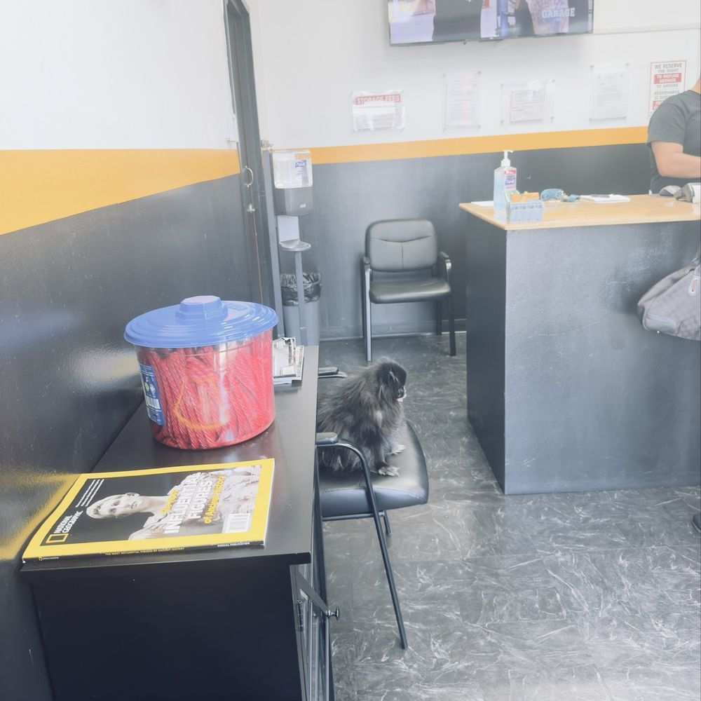 Prime Automotive Repair - Waiting area - Auto Repair Near Me - Riverside, California Prime Automotive Repair - Waiting area - Auto Repair Near Me - Riverside, California