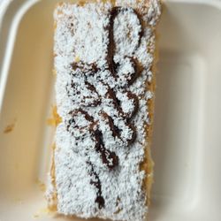 Paalaa Kai Bakery - My friend was working in Haleiwa, and brought me back this Snow Puffie from Paalaa Kai Bakery in Waialua.