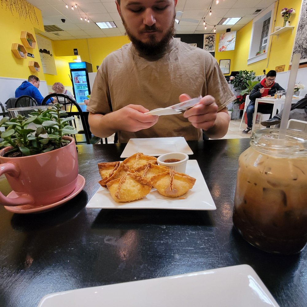 EaThai - Crab Rangoon and thai iced coffee - Thai Near Me - Chicago, Illinois EaThai - Crab Rangoon and thai iced coffee - Thai Near Me - Chicago, Illinois