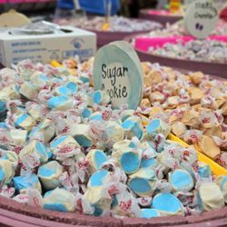 Candy Row - Salt water taffy