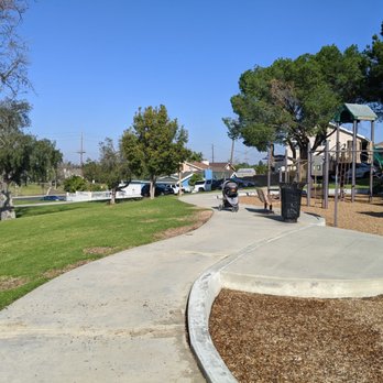 El Modena Park - Parks Near Me - Orange, California