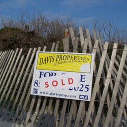 Signchick Signs - Davis Properties "For Sale" & "Sold Signs"