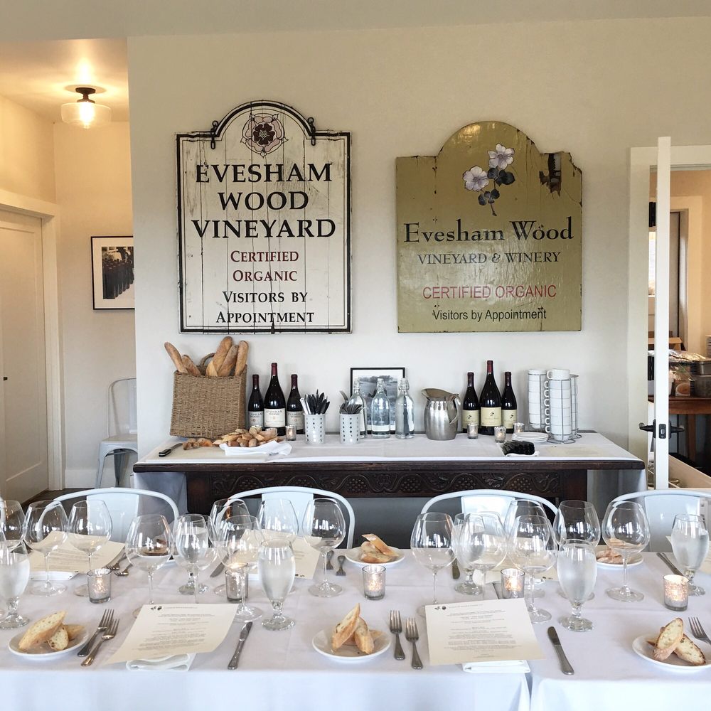 Evesham Wood Vineyard & Winery - vineyard in Salem, OR