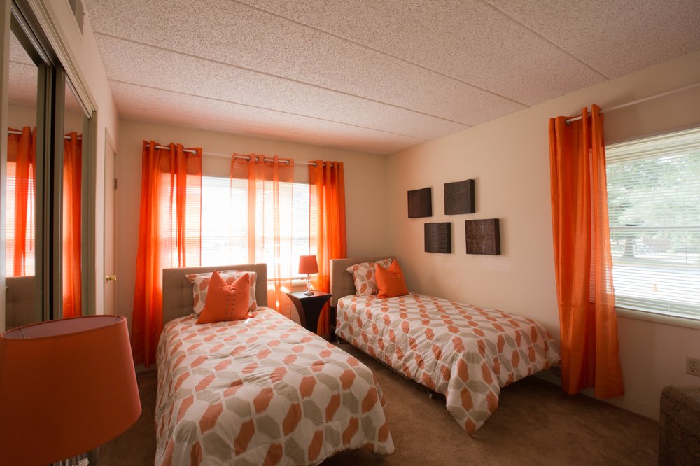 SCHOOL LANE GARDEN APARTMENTS 33 Duke St, Newark, DE Yelp