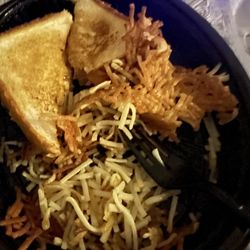 Waffle House - Antioch - Another picture of the same mess.
