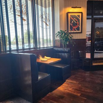 D. L. Mack's - Pizza Near Me - Dallas, Texas