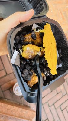 AREPI Venezuelan Eats by null