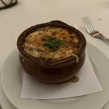 L'Escargot - French onion soup - French Near Me - Carmel, California L'Escargot - French onion soup - French Near Me - Carmel, California