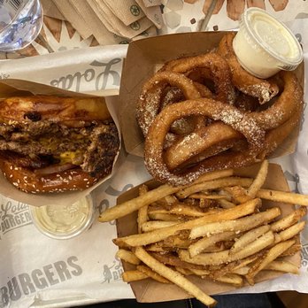 Proper Eats Food Hall - Smash burger, fries and onion rings - Food Court Near Me - Las Vegas, Nevada Proper Eats Food Hall - Smash burger, fries and onion rings - Food Court Near Me - Las Vegas, Nevada
