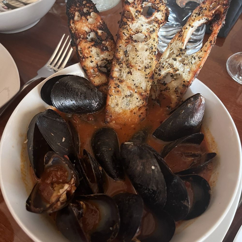Sogno Restaurant - Mussels - Wine Bars Near Me - St. Augustine, Florida Sogno Restaurant - Mussels - Wine Bars Near Me - St. Augustine, Florida