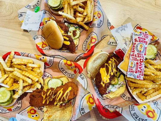 Dave's Hot Chicken by null