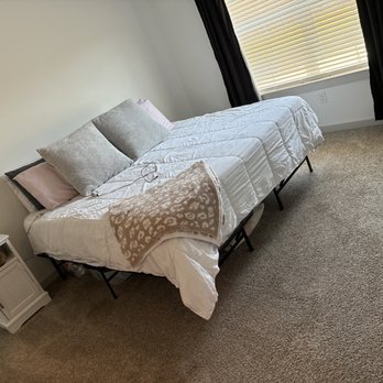 Christian’s Cleaning - Home Cleaning Near Me Christian’s Cleaning - Home Cleaning Near Me