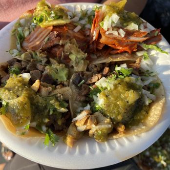 Tacos El chivo - Asada tacos, Al Pastor tacos - Mexican Near Me - Los Angeles, California