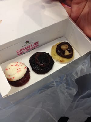 Baked by Melissa by null