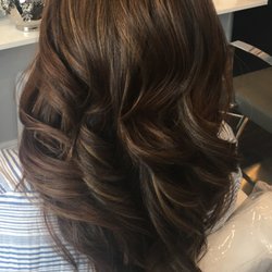 Flora Ibeauty Salon - Highlights and cut by Flora !