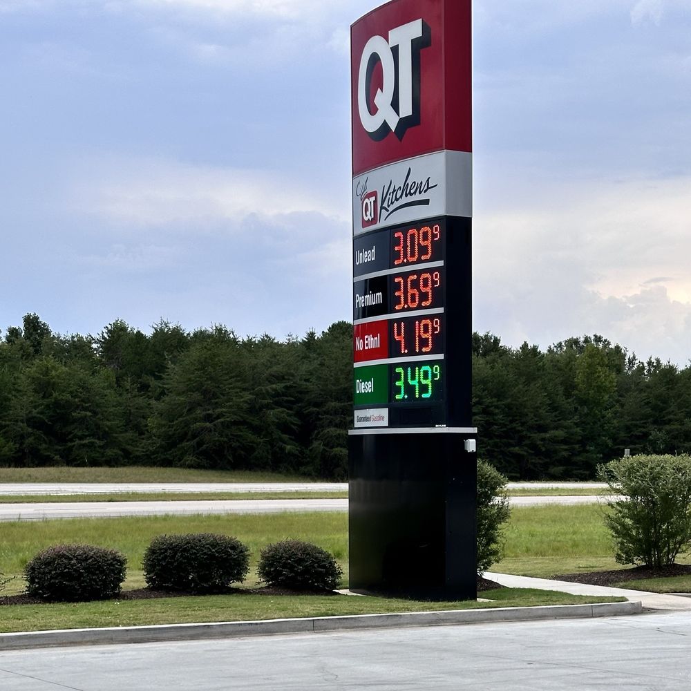 QuikTrip - Fast Food Near Me - Gainesville, Georgia QuikTrip - Fast Food Near Me - Gainesville, Georgia