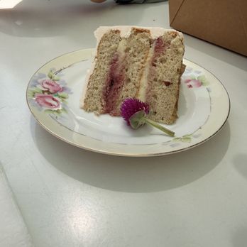 Sesame Tiny Bakery - Plum cake - Bakeries Near Me - Berkeley, California Sesame Tiny Bakery - Plum cake - Bakeries Near Me - Berkeley, California