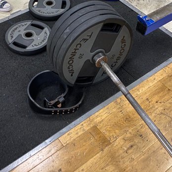 DiR - Weights gym - Gyms Near Me - Barcelona, B DiR - Weights gym - Gyms Near Me - Barcelona, B