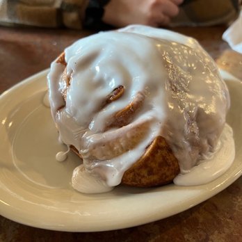 Henhouse Cafe - Cinnamon roll - Cafes Near Me - Gilbert, Arizona Henhouse Cafe - Cinnamon roll - Cafes Near Me - Gilbert, Arizona
