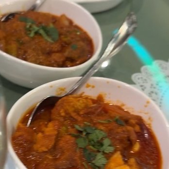 Green Chili - Goat Curry and Chicken Jal-Frezi - Indian Near Me - Goodlettsville, Tennessee