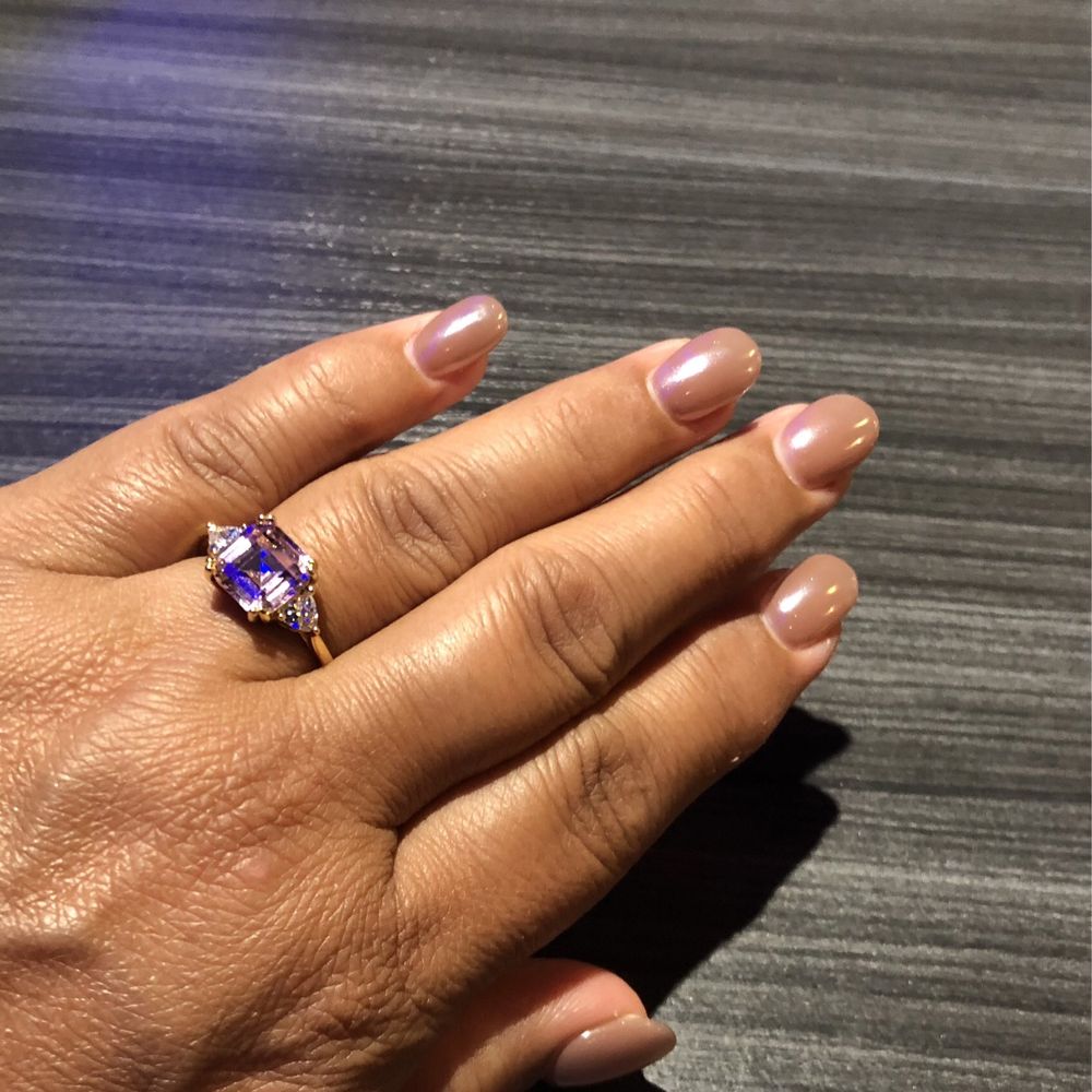 Simple Nails - Chrome nails by Tweet. - Nail Salons Near Me - Waimānalo, Hawaii Simple Nails - Chrome nails by Tweet. - Nail Salons Near Me - Waimānalo, Hawaii