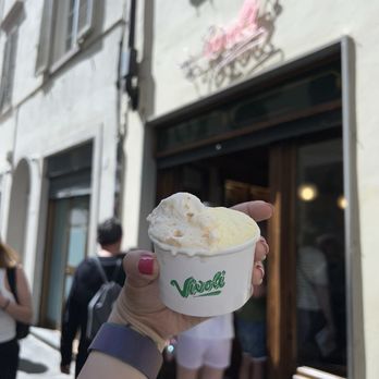 Vivoli - Ice Cream & Frozen Yogurt Near Me - Florence, FI Vivoli - Ice Cream & Frozen Yogurt Near Me - Florence, FI