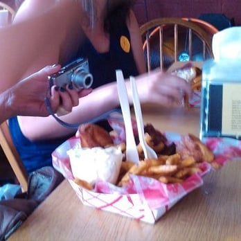 The Pit Bar-B-Q - Barbeque Near Me - Miami, Florida