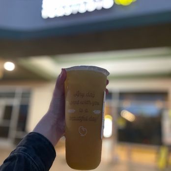 Sunright Tea Studio - Sunnyvale - Mango Green Tea - Bubble Tea Near Me - Sunnyvale, California