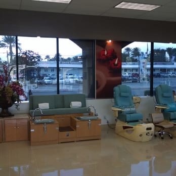 Bellaggio Nail and Spa - Great view of shields date garden - Nail Salons Near Me - Indio, California Bellaggio Nail and Spa - Great view of shields date garden - Nail Salons Near Me - Indio, California