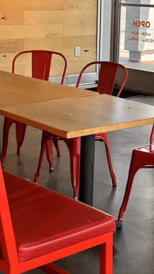 Dave’s Hot Chicken by null
