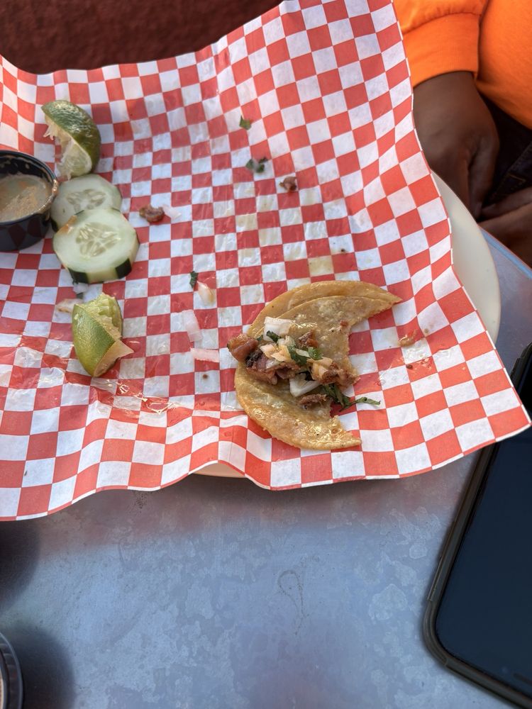 Taqueria El Comalito