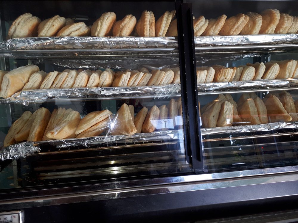 Le Savoir Faire Patisserie 4304 Boulevard Henri Bourassa E Montreal Nord Qc Numero De Telephone