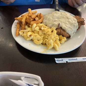 Plowman's Kitchen - Chicken fried steak - American Near Me - Taylor, Texas