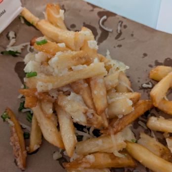Super Duper Burgers - Greasy, soggy garlic fries. - Burgers Near Me - Novato, California