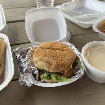 Sissy's Tacos - Wizz Chimp Single - Food Trucks Near Me - Mount Washington, Kentucky Sissy's Tacos - Wizz Chimp Single - Food Trucks Near Me - Mount Washington, Kentucky