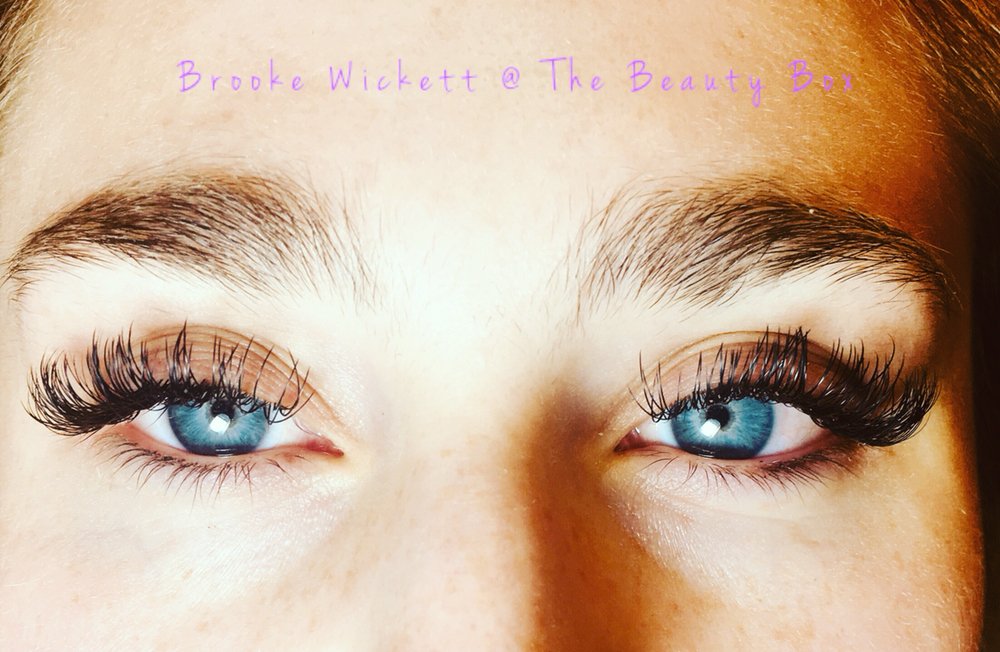 The Beauty Box Logo