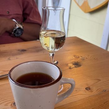 Mana Restaurant - Drink pairing with dessert - house tea and tokaj - New American Near Me - Leavenworth, Washington