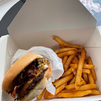 Killer Burger Hazel Dell - Bender burger - Burgers Near Me - Vancouver, Washington Killer Burger Hazel Dell - Bender burger - Burgers Near Me - Vancouver, Washington