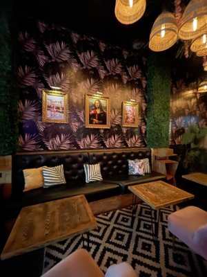 Tipsy Flamingo Cocktail Bar by null