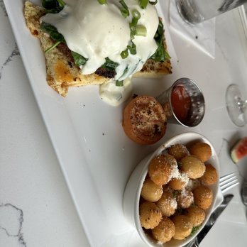 Toasted Gastrobrunch - Southern Fried Chicken Benny - Breakfast & Brunch Near Me - Oceanside, California Toasted Gastrobrunch - Southern Fried Chicken Benny - Breakfast & Brunch Near Me - Oceanside, California