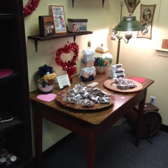 Pop's Biscotti & Chocolates - Desserts Near Me - Wilbraham, Massachusetts
